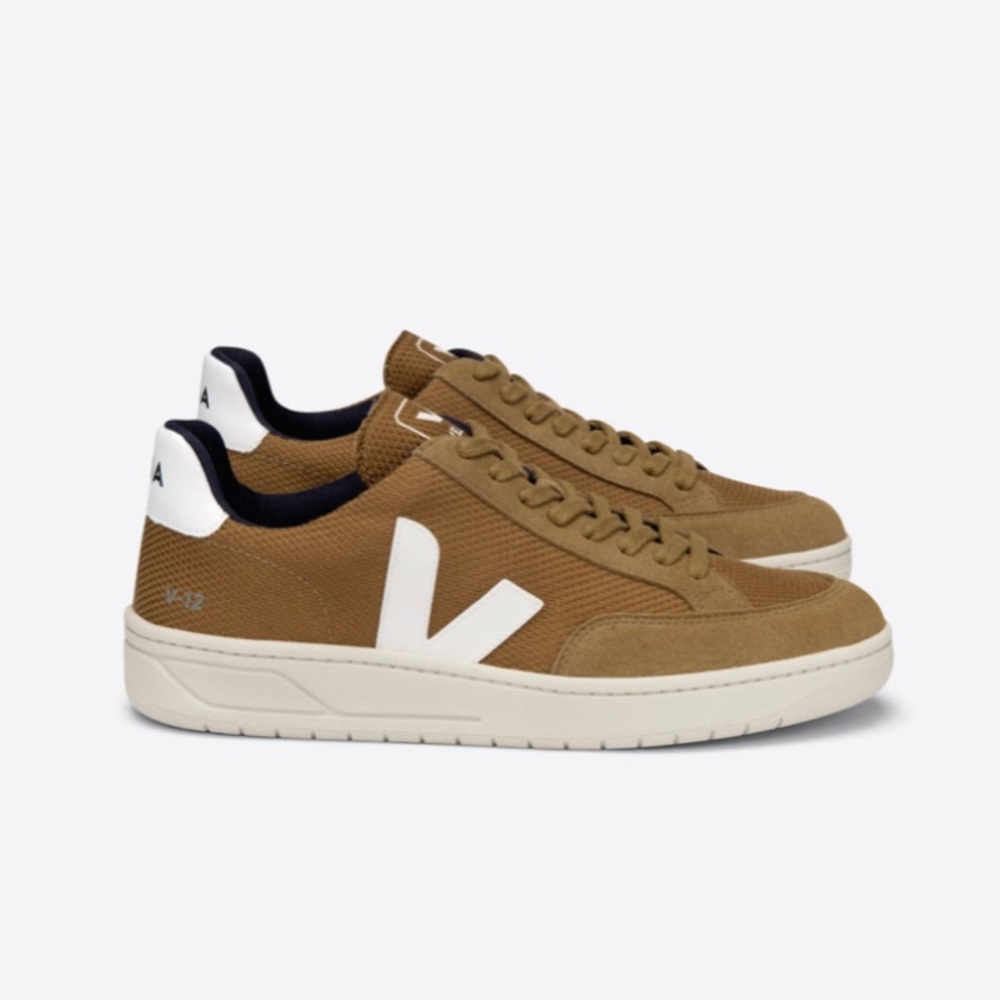 Veja V-12 B-Mesh Sneaker